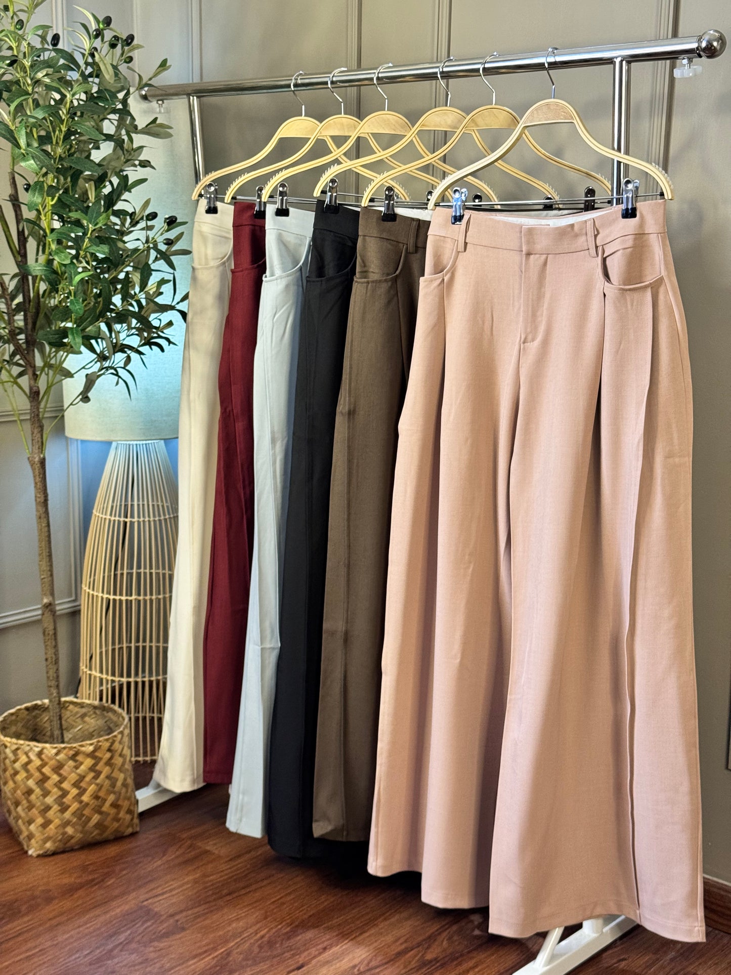 Baby-blue Livia pants