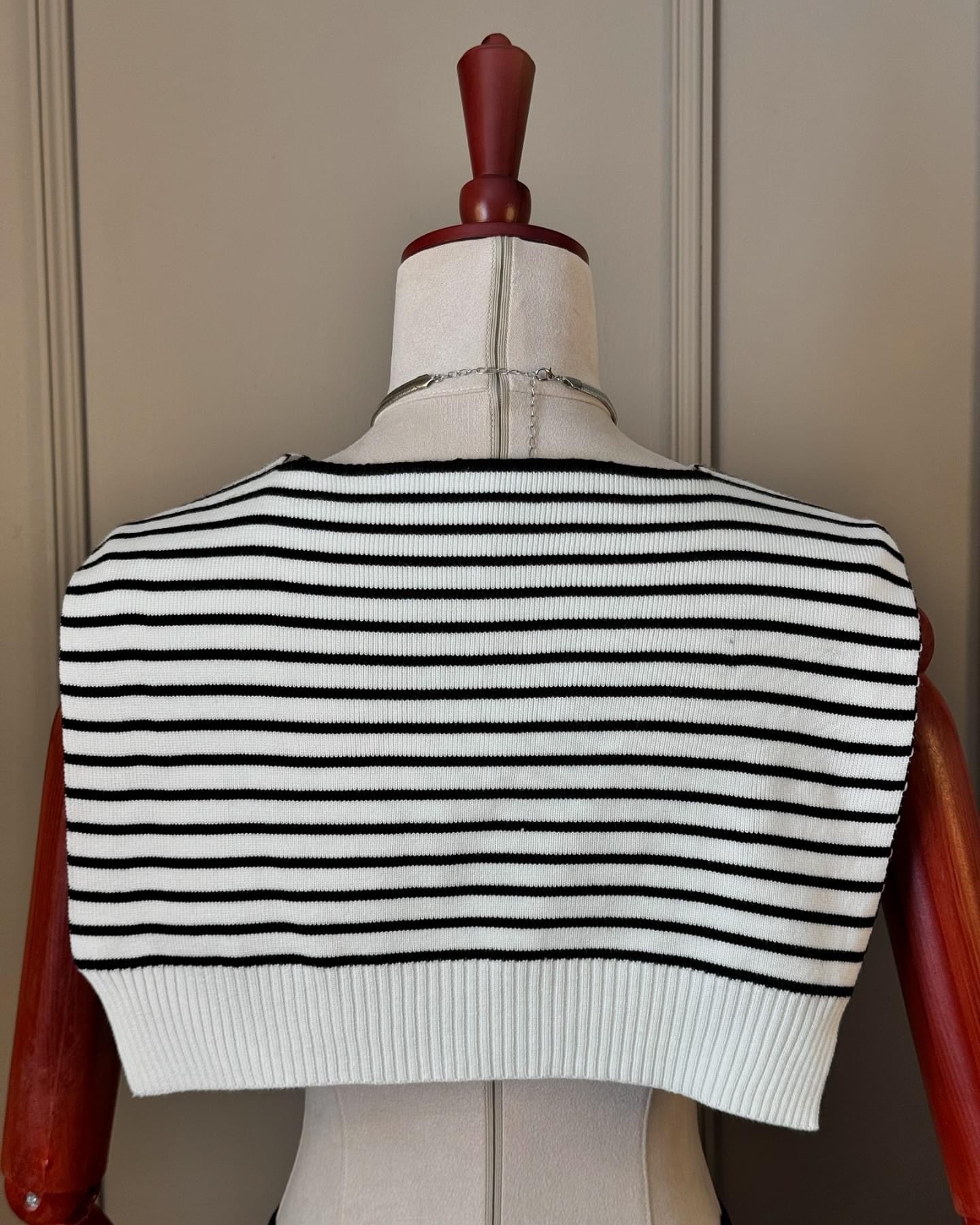 Old money striped scarfs