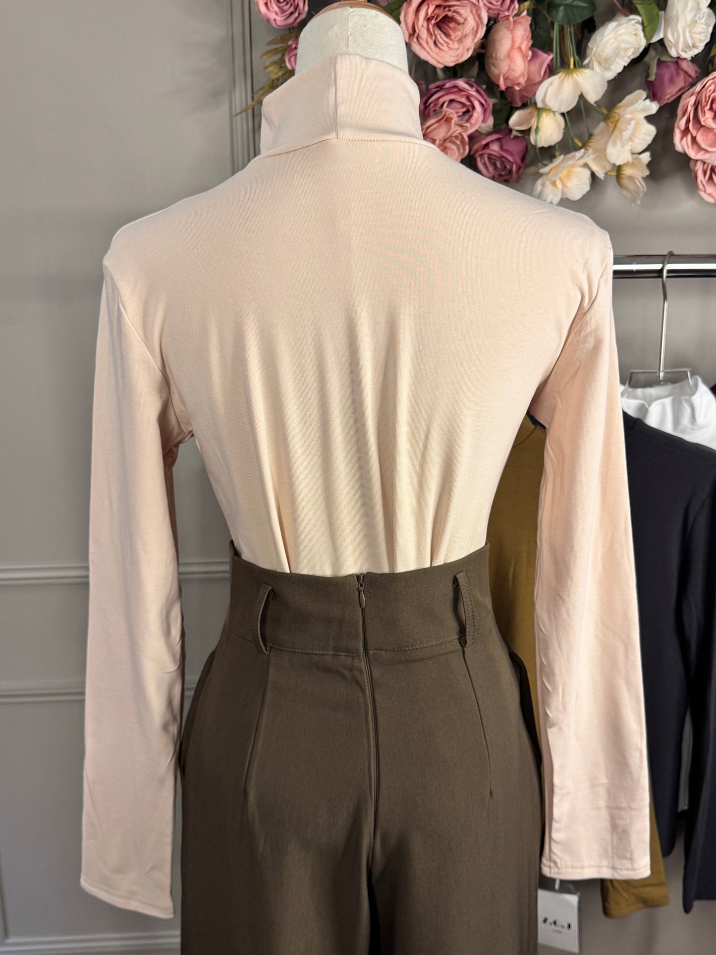 Long sleeve turtleneck top