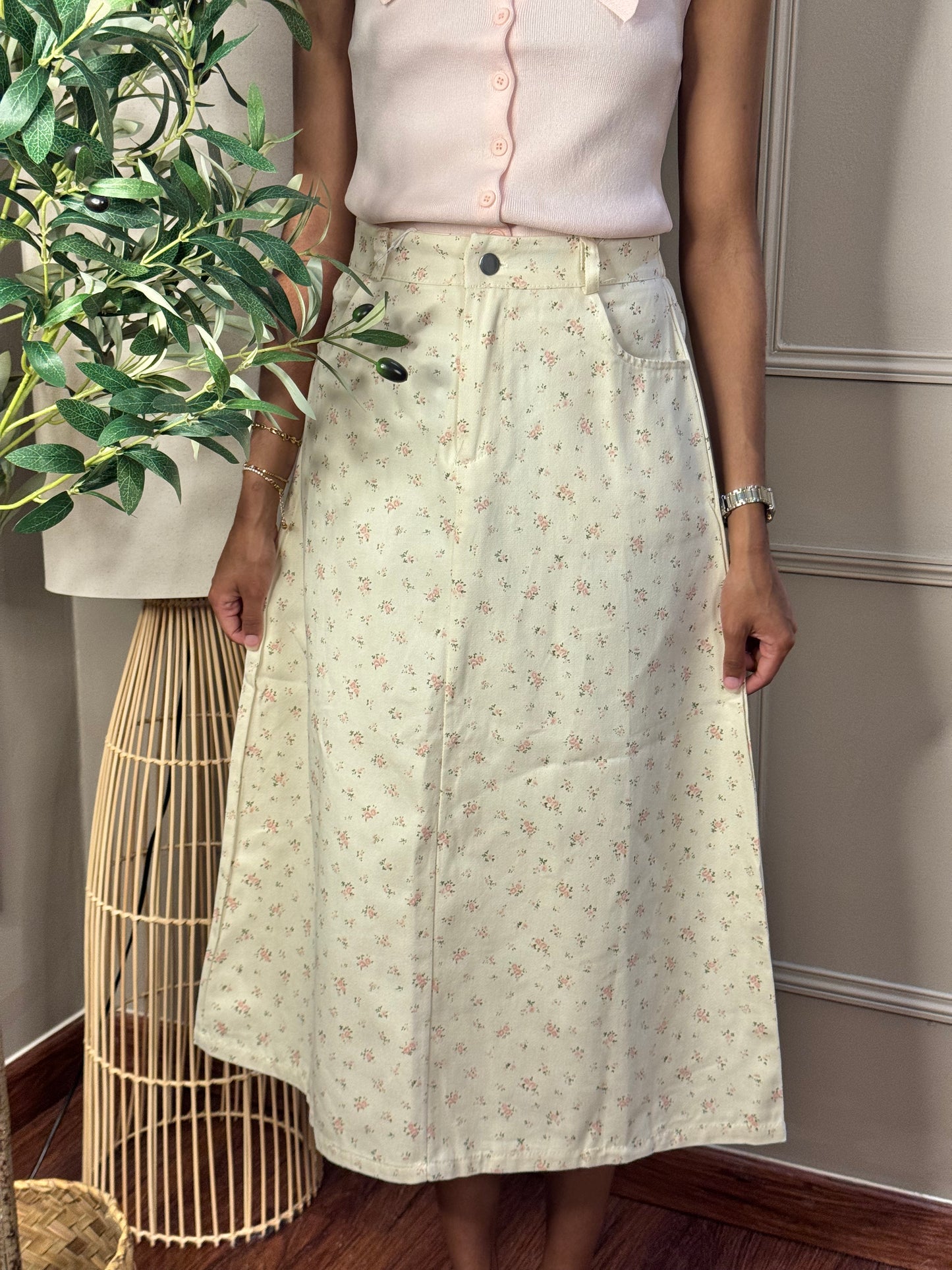 Floral vintage skirt