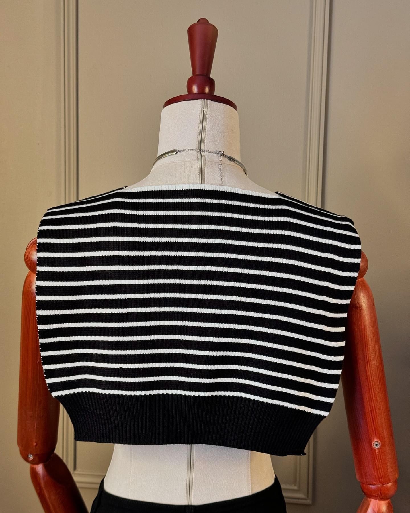 Old money striped scarfs