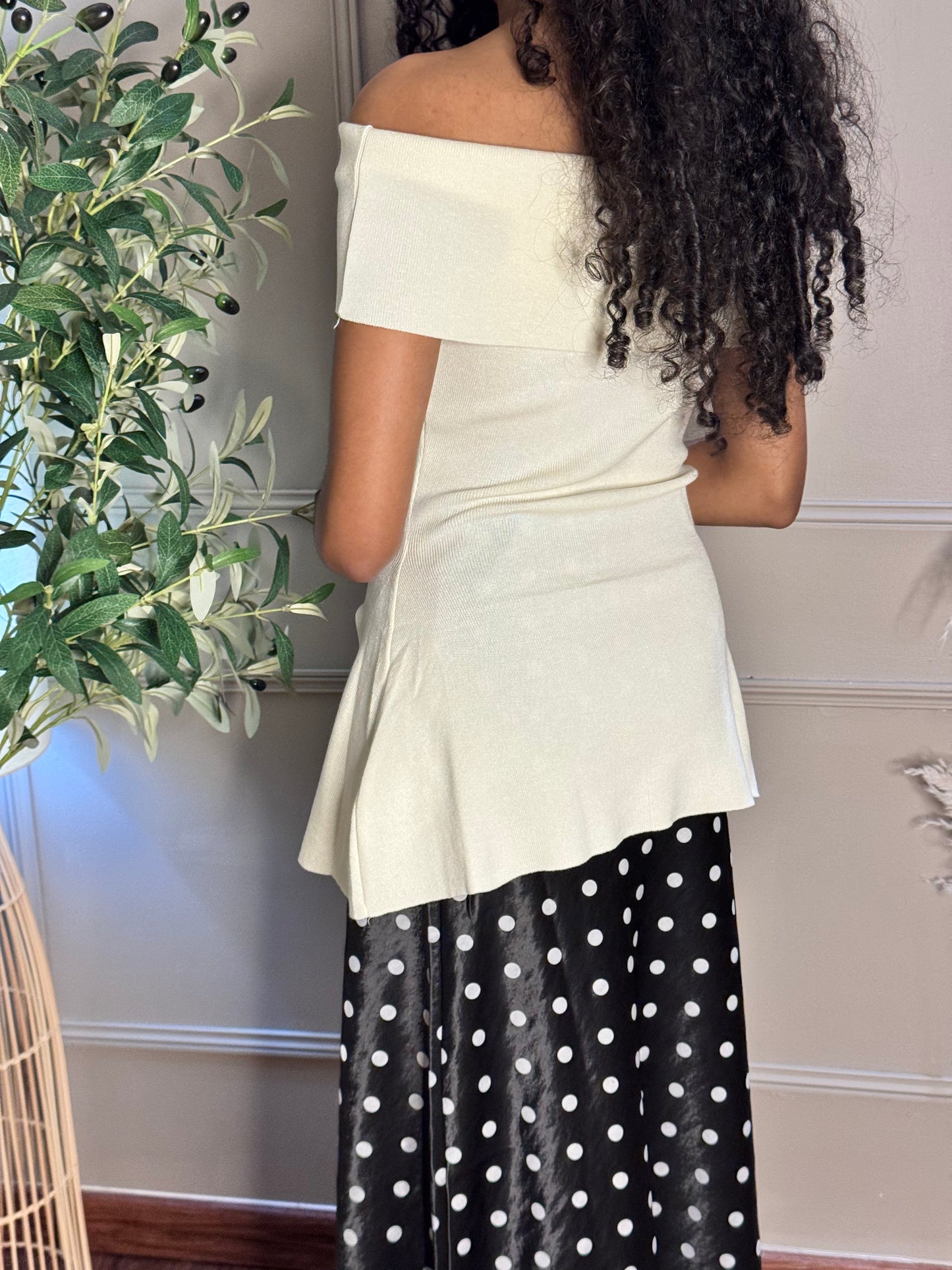 Keyla off-shoulder