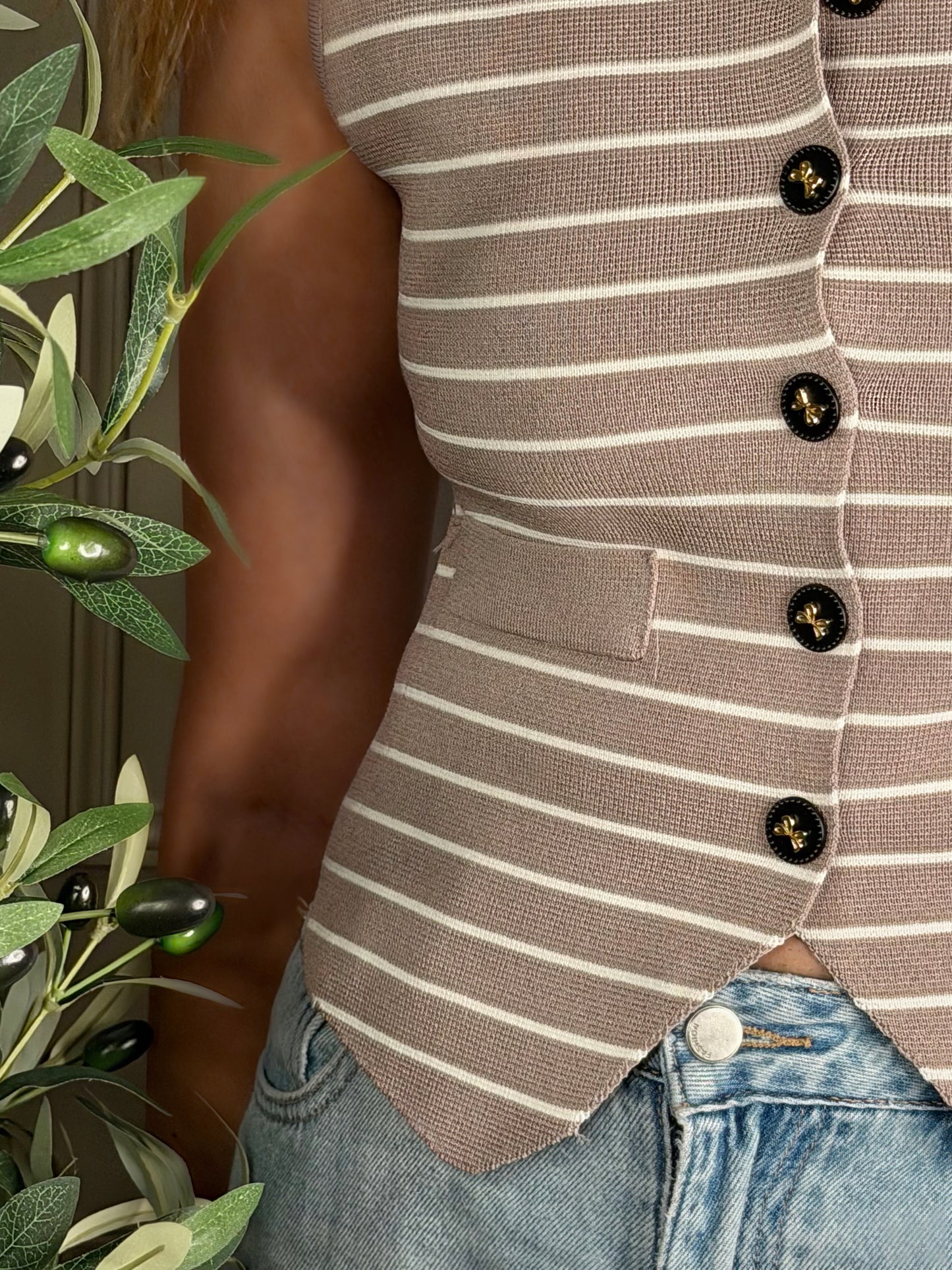 Bow stripes vest
