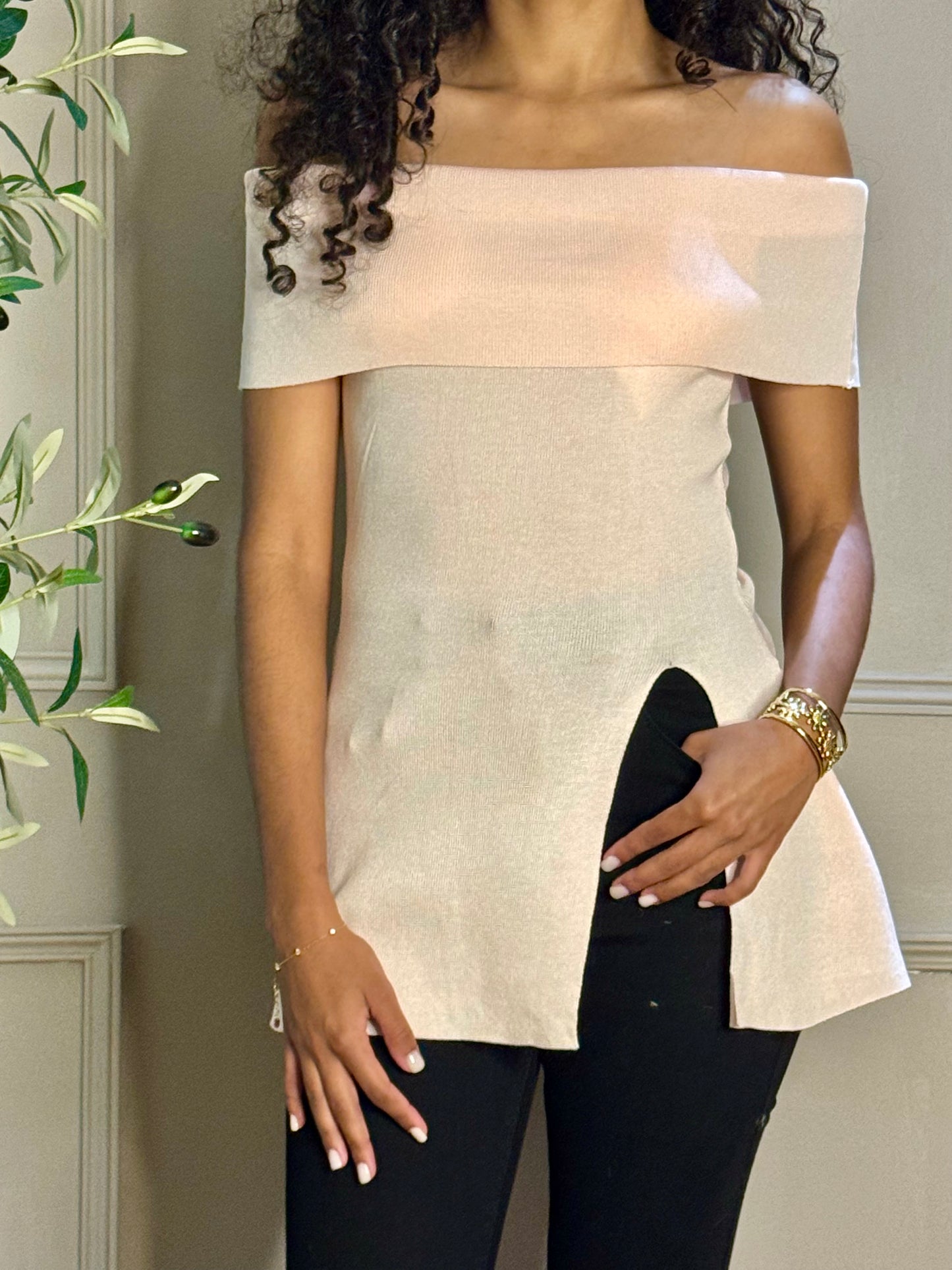 Keyla off-shoulder